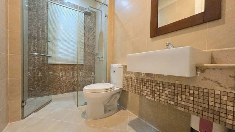 Silk Road Place, Chon Buri (Pattaya), Chaiyapruek 2 Road, Bang Lamung, Bang Lamung (Pattaya), Chon Buri (Pattaya), 3 Bedrooms, 250 sqm, Villa For Rent, by Sathida Limphasut (App), 500311030 - DDproperty.com