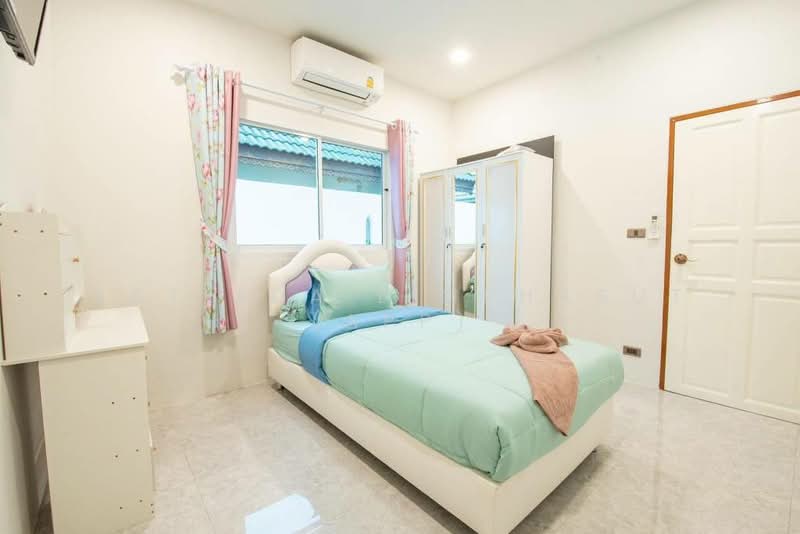 Natheekarn Park View, Chon Buri (Pattaya), Poong, Bang Lamung (Pattaya), Chon Buri (Pattaya), 3 Bedrooms, 150 sqm, Single Detached House For Rent, by Sathida Limphasut (App), 500311050 - DDproperty.com