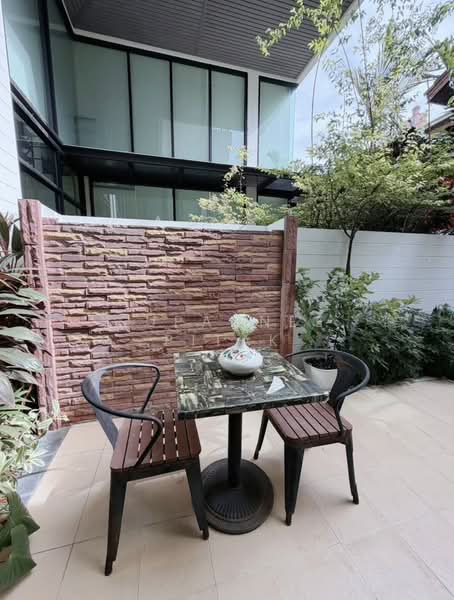 Baan Sasida, Bangkok, 19/1 Sukhumvit, Khong Tan, Khlong Toei, Bangkok, 3 Bedrooms, 220 sqm, Condo For Rent, by Supannee Pitak, 500311225 - DDproperty.com