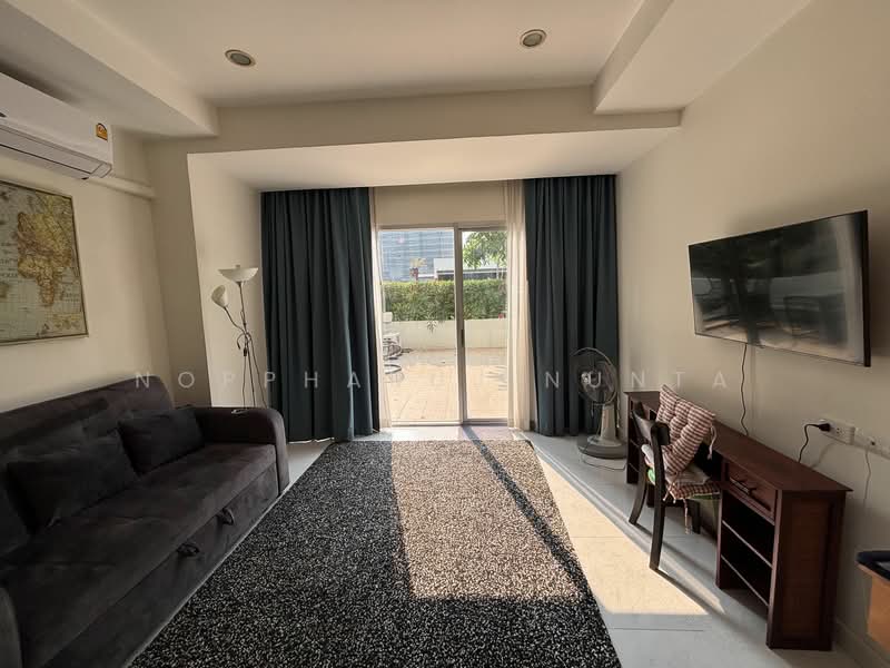 The Trendy, Bangkok, 10 Soi Sukhumvit 13, Khlongtoei Nua, Watthana, Bangkok, 1 Bedroom, 50 sqm, Condo For Rent, by Noppharuj Nunta, 500311304 - DDproperty.com