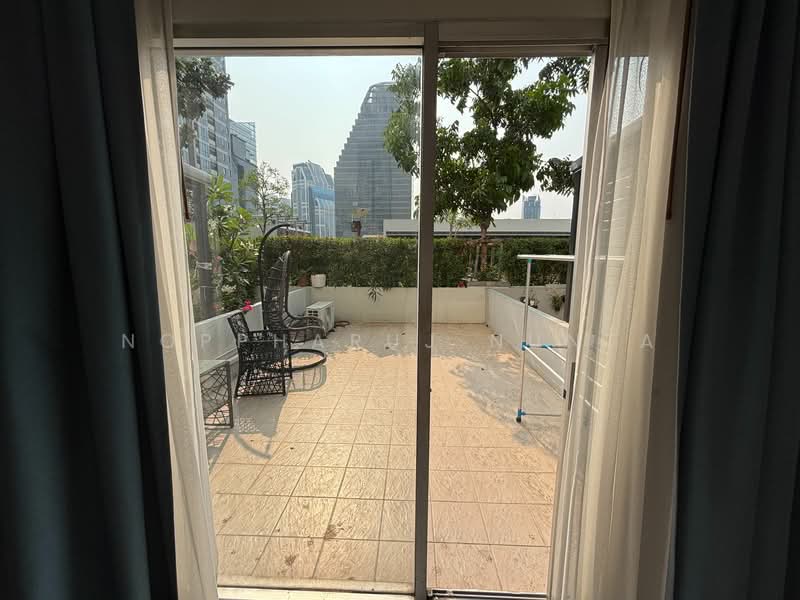 The Trendy, Bangkok, 10 Soi Sukhumvit 13, Khlongtoei Nua, Watthana, Bangkok, 1 Bedroom, 50 sqm, Condo For Rent, by Noppharuj Nunta, 500311304 - DDproperty.com