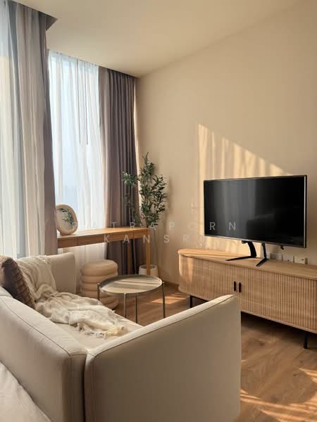 Noble Form Thonglor, Bangkok, Sukhumvit 55, Khlong Tan Nua, Watthana, Bangkok, 1 Bedroom, 32 sqm, Condo For Rent, by Patraporn Kansri, 500311331 - DDproperty.com