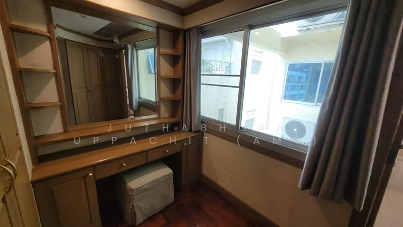 33 Residence, Bangkok, 92 Sukhumvit 33 Alley, Khlong Tan Nua, Watthana, Bangkok, 2 Bedrooms, 143 sqm, Apartment For Rent, by Juthabhorn Uppachit (Amy), 500311354 - DDproperty.com