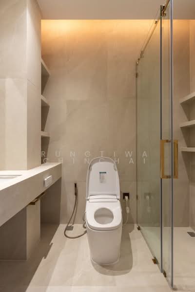 The Gentry Sukhumvit 101, Bangkok, Soi Sukhumvit 101, Sukhumvit Road, Bang Chak, Phra Khanong, Bangkok, 5 Bedrooms, 580 sqm, Single Detached House For Rent, by Rungtiwa Chinchai, 500311360 - DDproperty.com