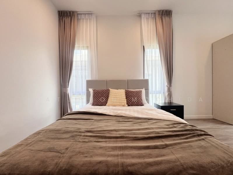 Burasiri Krungthep Kreetha, Bangkok, 95 Soi Pracha Ruam Chai, Hua Mak, Bang Kapi, Bangkok, 4 Bedrooms, 196 sqm, Single Detached House For Rent, by Chatuphon Mochida, 500311395 - DDproperty.com