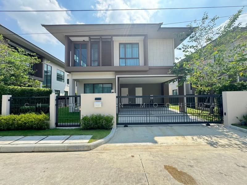 Burasiri Krungthep Kreetha, Bangkok, 95 Soi Pracha Ruam Chai, Hua Mak, Bang Kapi, Bangkok, 4 Bedrooms, 196 sqm, Single Detached House For Rent, by Chatuphon Mochida, 500311395 - DDproperty.com