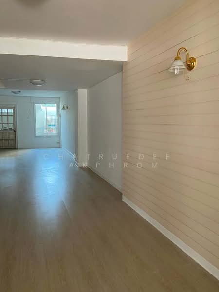 3-BR House, Bangkok, Hua Mak, Bang Kapi, Bangkok, 3 Bedrooms, 264 sqm, Single Detached House For Rent, by Chatruedee Sakphrom, 500311420 - DDproperty.com