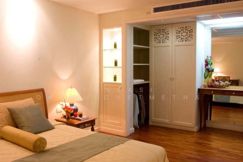 Baan Pipat Apartment : บ้านพิพัฒน์อพาทเมนท์ สีลม, กรุงเทพ, สีลม, บางรัก, กรุงเทพ, 65 ตร.ม., อพาร์ทเมนท์ ให้เช่า, โดย Pensasi Ongphichetmetha, 500311432 - DDproperty.com