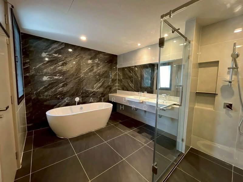 undefined, Bangkok, Bang Na Nuea, Bang Na, Bangkok, 4 Bedrooms, 320 sqm, Single Detached House For Rent, by Chatruedee Sakphrom, 500311448 - DDproperty.com
