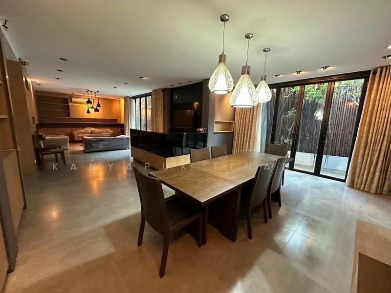 undefined, Bangkok, Lat Phrao, Bangkok, 4 Bedrooms, 450 sqm, Single Detached House For Rent, by Kanyapuk Tinanop, 500311457 - DDproperty.com