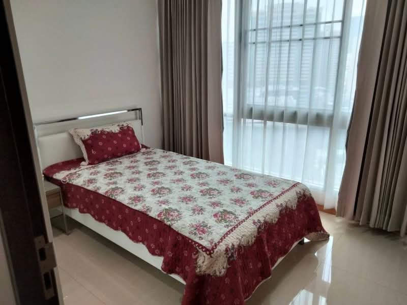 The Lakes, Bangkok, 123 Ratchadaphisek Road, Khlong Toei, Bangkok, 2 Bedrooms, 105 sqm, Condo For Rent, by Pensasi Ongphichetmetha, 500311477 - DDproperty.com