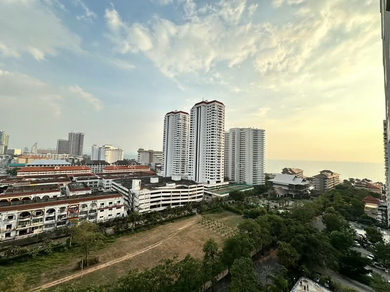View Talay 5, Chon Buri (Pattaya), Nong Pru, Bang Lamung (Pattaya), Chon Buri (Pattaya), 1 Bedroom, 48 sqm, Condo For Rent, by Vikrant Kokar, 500311491 - DDproperty.com