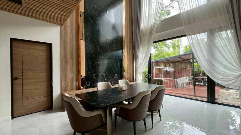 Setthasiri Pattanakarn, Bangkok, Phatthanakan-Onnut Road (New Cut), Prawet, Bangkok, 4 Bedrooms, 350 sqm, Single Detached House For Sale, by Pattaporn Yongsungnone, 500311492 - DDproperty.com