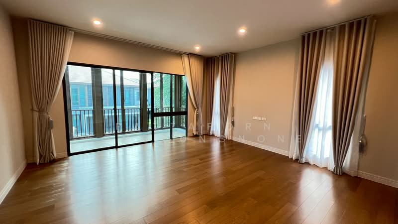 Burasiri Pattanakarn, Bangkok, New Pattanakarn Road, Prawet, Bangkok, 4 Bedrooms, 210 sqm, Single Detached House For Sale, by Pattaporn Yongsungnone, 500311511 - DDproperty.com