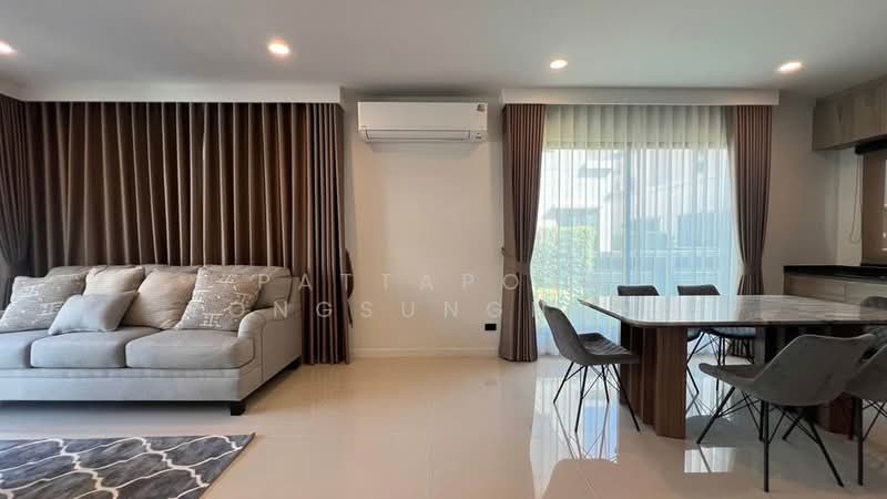 Burasiri Krungthep Kreetha, Bangkok, 95 Soi Pracha Ruam Chai, Hua Mak, Bang Kapi, Bangkok, 4 Bedrooms, 196 sqm, Single Detached House For Rent, by Pattaporn Yongsungnone, 500311527 - DDproperty.com