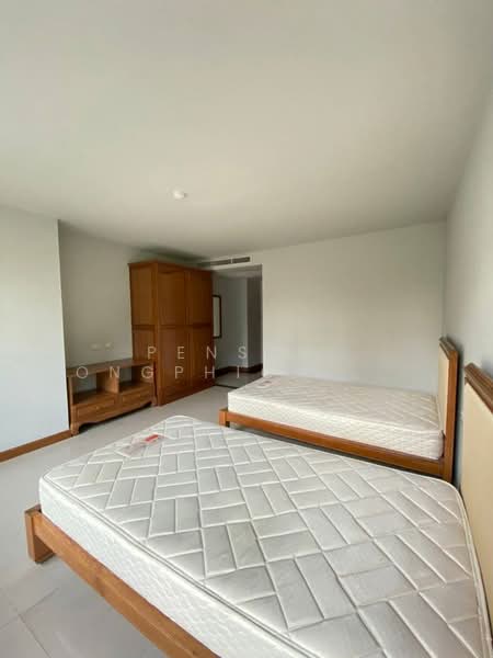 Baan Thirapa, Bangkok, 9 Soi Phra Phinit, Thung Maha Mek, Sathon, Bangkok, 2 Bedrooms, 120 sqm, Apartment For Rent, by Pensasi Ongphichetmetha, 500311562 - DDproperty.com