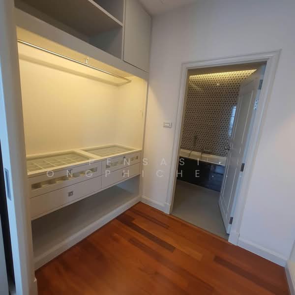 The Fourwings Residence, Bangkok, 335 Srinakarin, Hua Mak, Bang Kapi, Bangkok, 3 Bedrooms, 300 sqm, Condo For Rent, by Pensasi Ongphichetmetha, 500311572 - DDproperty.com