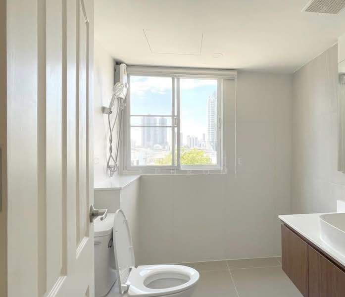 The Executive Regent, Bangkok, 2264/3 Nanglinchee Road, Chong Nonsi, Yan Nawa, Bangkok, 1 Bedroom, 69 sqm, Condo For Sale, by Chatruedee Sakphrom, 500311626 - DDproperty.com