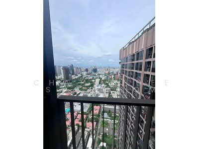 For Rent - Oka Haus Sukhumvit 36, Bangkok