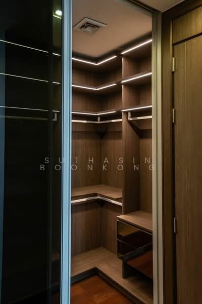 Q1 Sukhumvit, Bangkok, 1 Sukhumvit Road, Khlong Toei, Bangkok, 2 Bedrooms, 92 sqm, Condo For Rent, by Suthasin Boonkong, 500311637 - DDproperty.com