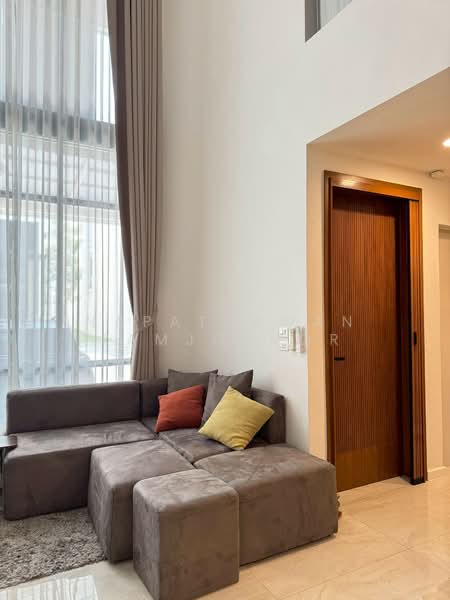 Demi Sathu 49, Bangkok, Sathupradit 49 Bang Pong pang, Bang Pong Pang, Yan Nawa, Bangkok, 3 Bedrooms, 200 sqm, Townhouse For Rent, by Napatsawan Tamjorhor, 500311652 - DDproperty.com