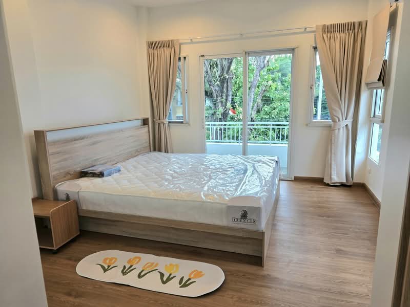 Perfect Place Sukhumvit 77-Suvarnabhumi, Samut Prakan, Lat Krabang Road, Rachathewa, Bang Plee, Samut Prakan, 4 Bedrooms, 270 sqm, Single Detached House For Rent, by Emily Bada, 500311687 - DDproperty.com