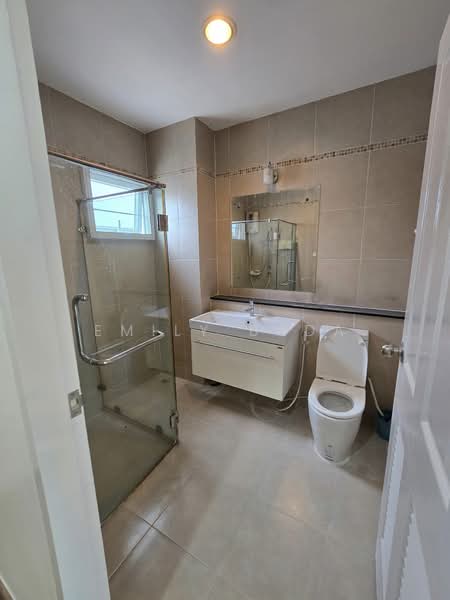 Perfect Place Sukhumvit 77-Suvarnabhumi, Samut Prakan, Lat Krabang Road, Rachathewa, Bang Plee, Samut Prakan, 4 Bedrooms, 270 sqm, Single Detached House For Rent, by Emily Bada, 500311687 - DDproperty.com