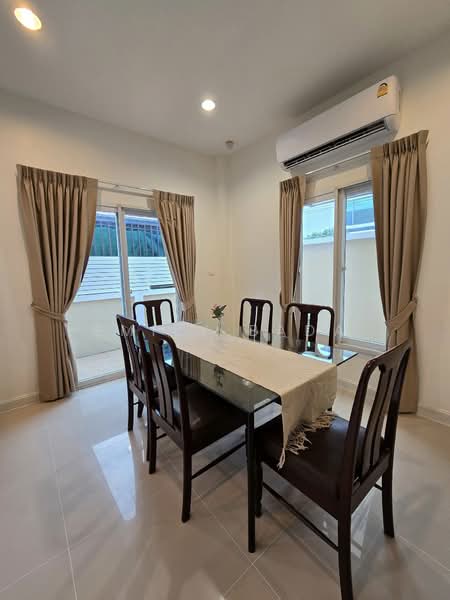 Perfect Place Sukhumvit 77-Suvarnabhumi : เพอร์เฟค เพลส สุขุมวิท77-สุวรรณภูมิ, สมุทรปราการ, ถนนลาดกระบัง, ราชาเทวะ, บางพลี, สมุทรปราการ, 270 ตร.ม., บ้านเดี่ยว ให้เช่า, โดย Emily Bada, 500311687 - DDproperty.com
