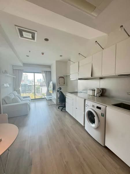 Noble Remix, Bangkok, 772 Soi Sukhumvit 36, Sukhumvit Road, Khong Tan, Khlong Toei, Bangkok, 1 Bedroom, 42 sqm, Condo For Rent, by Emily Bada, 500311691 - DDproperty.com