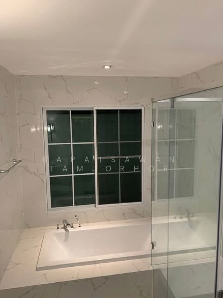 undefined, Bangkok, Khlong Tanon, Sai Mai, Bangkok, 4 Bedrooms, 432 sqm, Single Detached House For Rent, by Napatsawan Tamjorhor, 500311692 - DDproperty.com