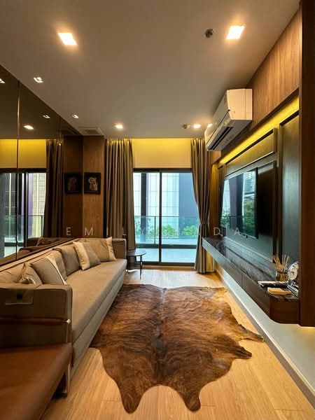 Noble Remix, Bangkok, 772 Soi Sukhumvit 36, Sukhumvit Road, Khong Tan, Khlong Toei, Bangkok, 2 Bedrooms, 57 sqm, Condo For Rent, by Emily Bada, 500311700 - DDproperty.com