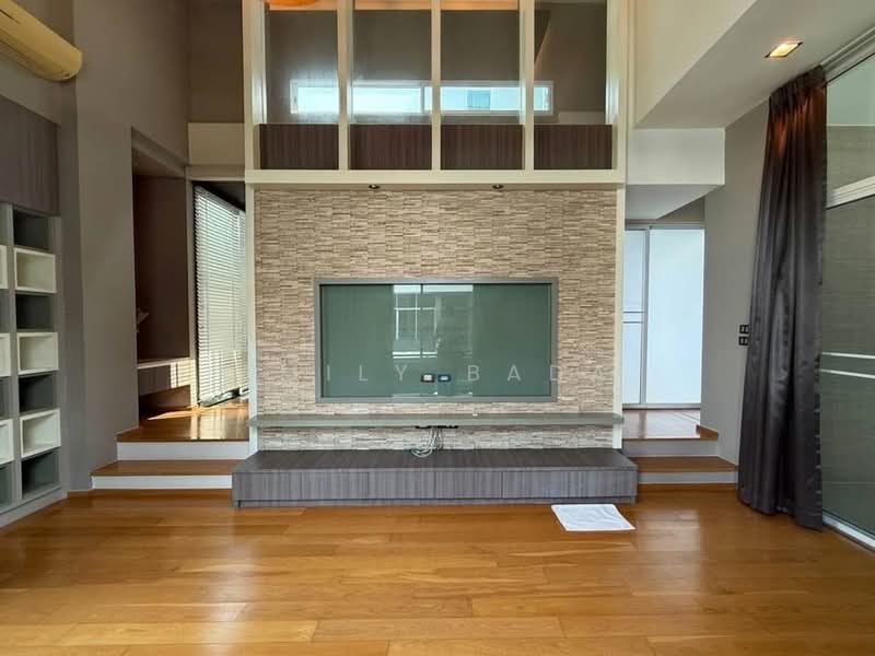 undefined, Bangkok, Saphan Sung, Bangkok, 4 Bedrooms, 350 sqm, Single Detached House For Rent, by Emily Bada, 500311731 - DDproperty.com