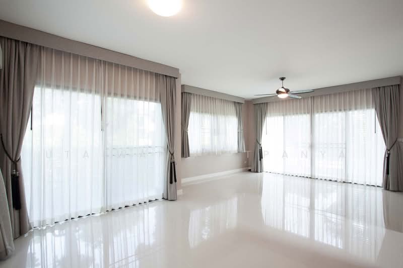 Habitia Watcharapol, Bangkok, Watcharaphol Road, Khlong Tanon, Sai Mai, Bangkok, 3 Bedrooms, 208 sqm, Single Detached House For Rent, by Utaiwan Kiatpanya, 500311753 - DDproperty.com