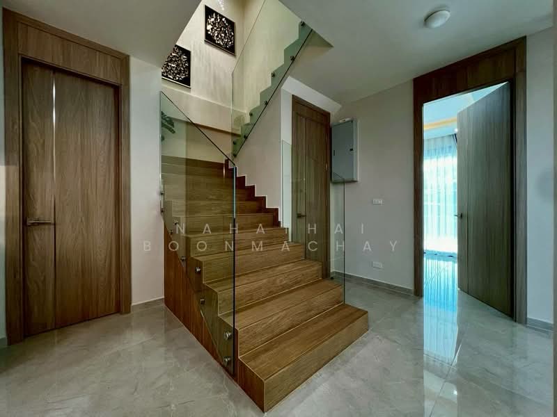 Impress House Village, Chon Buri (Pattaya), Nong Pru, Bang Lamung (Pattaya), Chon Buri (Pattaya), 5 Bedrooms, 330 sqm, Single Detached House For Sale, by Nahathai Boonmachay, 500311774 - DDproperty.com