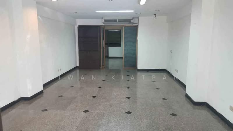 บ้าน 3-ห้องนอน, กรุงเทพ, ดอกไม้, ประเวศ, กรุงเทพ, 224 ตร.ม., บ้านเดี่ยว ขาย, โดย Utaiwan Kiatpanya, 500311785 - DDproperty.com