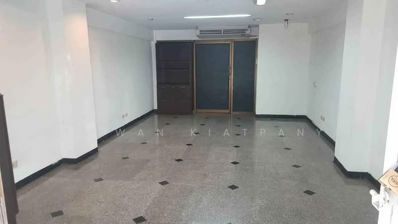 บ้าน 3-ห้องนอน, กรุงเทพ, ดอกไม้, ประเวศ, กรุงเทพ, 224 ตร.ม., บ้านเดี่ยว ขาย, โดย Utaiwan Kiatpanya, 500311785 - DDproperty.com
