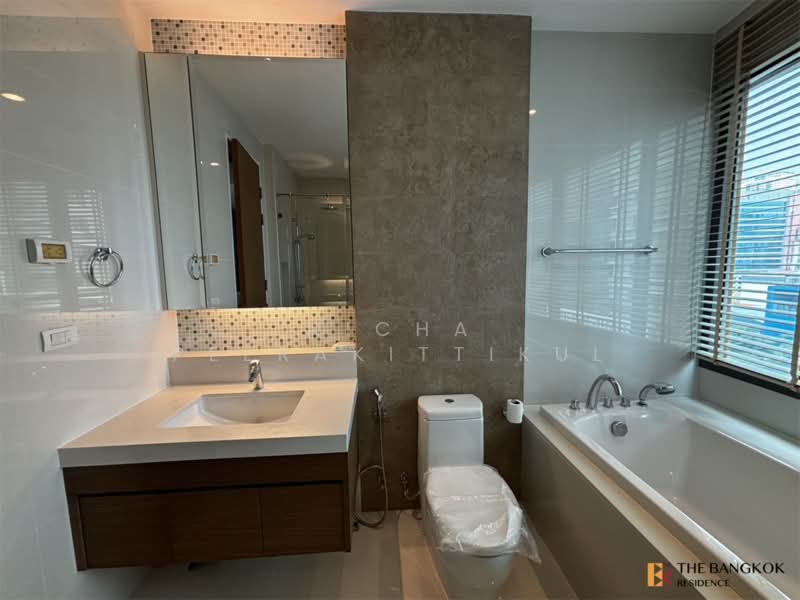 Bright Sukhumvit 24, Bangkok, Sukhumvit 24 Alley, Khong Tan, Khlong Toei, Bangkok, 2 Bedrooms, 91 sqm, Condo For Rent, by Nicha Peerakittikul, 500311797 - DDproperty.com