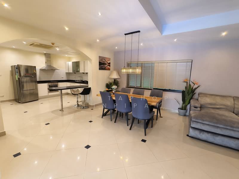 Jomtien Park Villas : จอมเทียน พาร์ค วิลล่า, ชลบุรี, 66 ซอยเทพประสิทธิ์ 17, หนองปรือ, บางละมุง, ชลบุรี, 280 ตร.ม., วิลล่า ให้เช่า, โดย Achitaphop Klinpipat, 500311805 - DDproperty.com