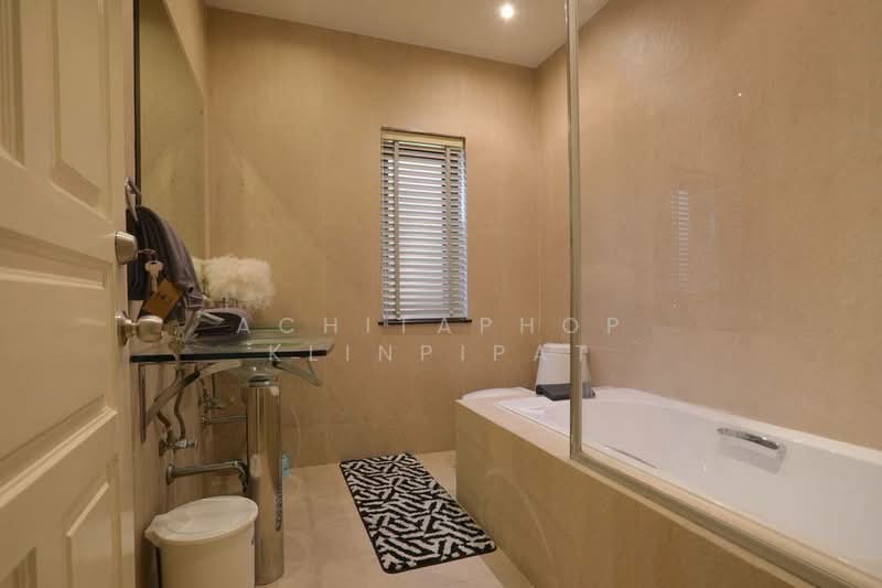 Jomtien Park Villas : จอมเทียน พาร์ค วิลล่า, ชลบุรี, 66 ซอยเทพประสิทธิ์ 17, หนองปรือ, บางละมุง, ชลบุรี, 280 ตร.ม., วิลล่า ให้เช่า, โดย Achitaphop Klinpipat, 500311805 - DDproperty.com