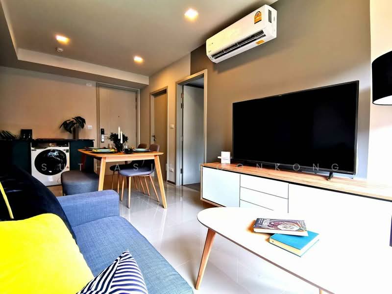 The Base Sukhumvit 50, Bangkok, Soi Roem Charoen 1, Sukhumvit 50 Road, Phra Kanong, Khlong Toei, Bangkok, 2 Bedrooms, 46 sqm, Condo For Rent, by Suthasin Boonkong, 500311812 - DDproperty.com