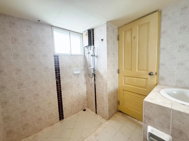 Parinyalak Wongwan Sathorn, Bangkok, Bang Khae, Bangkok, 3 Bedrooms, 224 sqm, Townhouse For Sale, by kanokestate, 500311824 - DDproperty.com