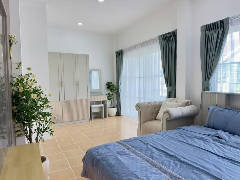 House for Sale North Pattaya Near Naklua Market, Chon Buri (Pattaya), Bang Lamung, Bang Lamung (Pattaya), Chon Buri (Pattaya), 3 Bedrooms, 144 sqm, Townhouse For Sale, by PLC real estate, 500311882 - DDproperty.com