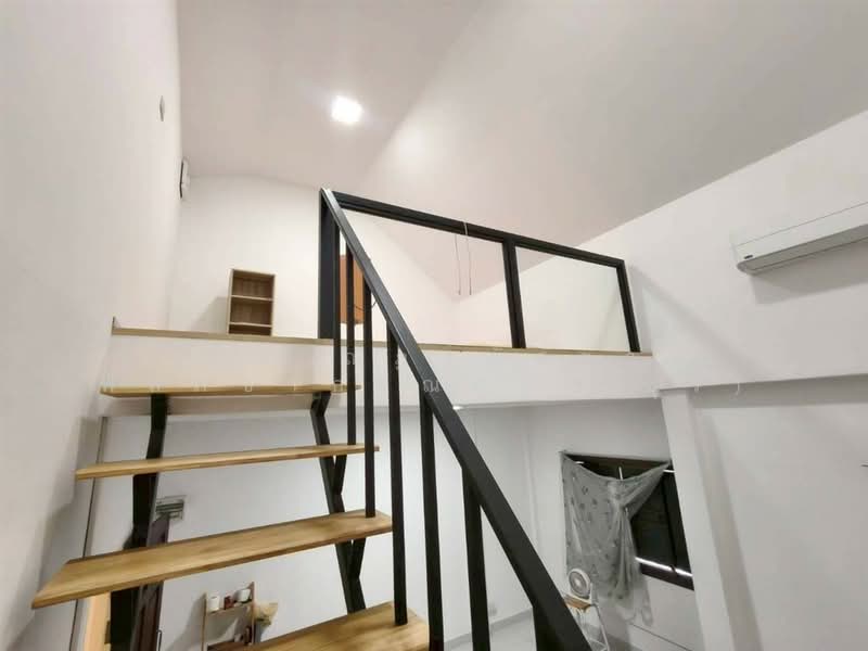 หมู่บ้านสายทิพย์ ( Sai Thip Village ) ซอยไอยรา10, Pathum Thani, ถนนคลองหลวง, Khlong Song, Khlong Luang, Pathum Thani, 2 Bedrooms, 90 sqm, Townhouse For Sale, by คุณ ณัฏฐ์ภัสชา พัสภิชากรณ์กูน (ชุรี), 500311889 - DDproperty.com