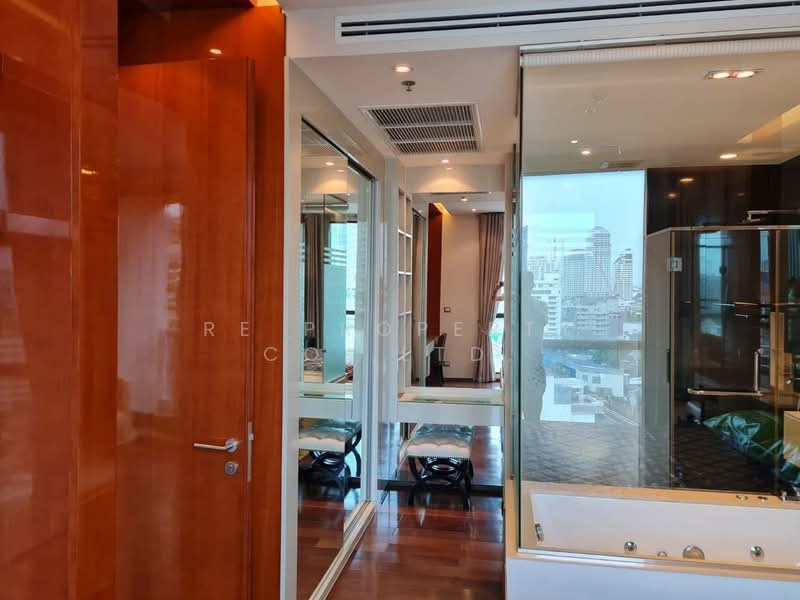 The Address Sukhumvit 28, Bangkok, 1 Soi Sukhumvit 28, Khong Tan, Khlong Toei, Bangkok, 1 Bedroom, 52 sqm, Condo For Rent, by RE PROPERTY CO.,LTD., 500311896 - DDproperty.com