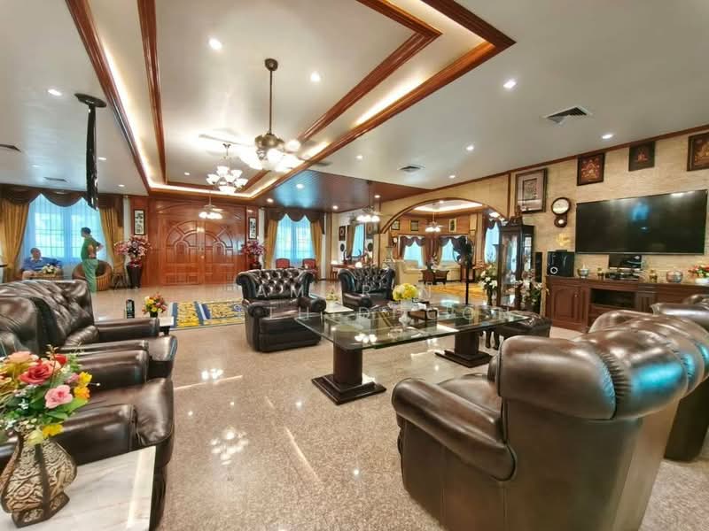 Grand Manor Estate with Expansive Land, นนทบุรี, บางบัวทอง, นนทบุรี, 1,329 ตร.ม., บ้านเดี่ยว ขาย, โดย Amarin Sitthidhoon, 500311898 - DDproperty.com