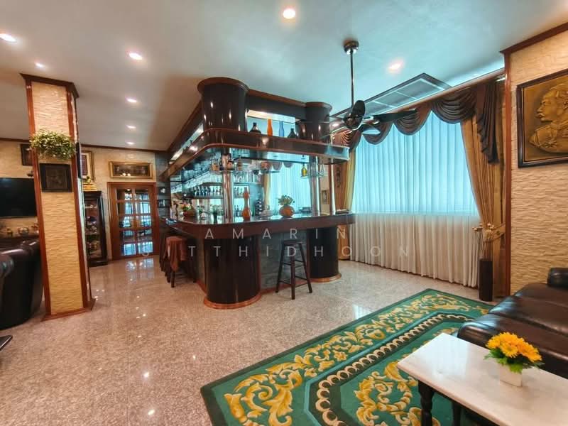 Grand Manor Estate with Expansive Land, Nonthaburi, Bang Bua Thong, Nonthaburi, 6 Bedrooms, 1,329 sqm, Single Detached House For Sale, by Amarin Sitthidhoon, 500311898 - DDproperty.com