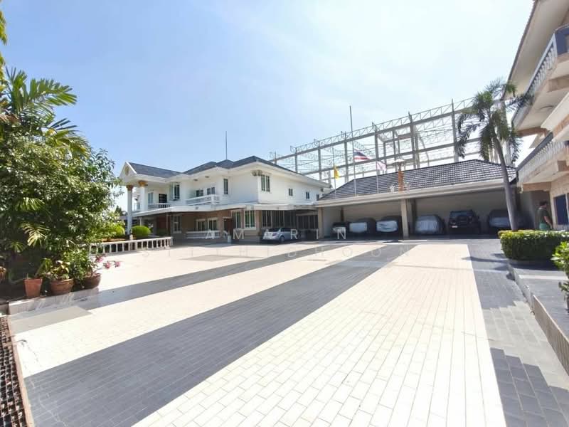 Grand Manor Estate with Expansive Land, นนทบุรี, บางบัวทอง, นนทบุรี, 1,329 ตร.ม., บ้านเดี่ยว ขาย, โดย Amarin Sitthidhoon, 500311898 - DDproperty.com