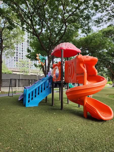 Vista Garden, Bangkok, 53 Saeng Thip Alley, Phra Kanong Nua, Watthana, Bangkok, 1 Bedroom, 46 sqm, Condo For Rent, by Sarawut Ratchawong, 500311911 - DDproperty.com