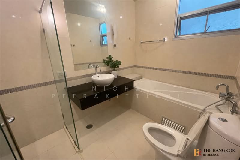 Baan Klang Krung Siam-Pathumwan : บ้านกลางกรุง สยาม-ปทุมวัน คอนโดมิเนียม, กรุงเทพ, ถนนเพชรบุรี แขวงถนนเพชรบุรี เขตราชเทวี กรุงเทพมหานคร, ถนนเพชรบุรี, ราชเทวี, กรุงเทพ, 76 ตร.ม., คอนโด ให้เช่า, โดย Nicha Peerakittikul, 500311942 - DDproperty.com
