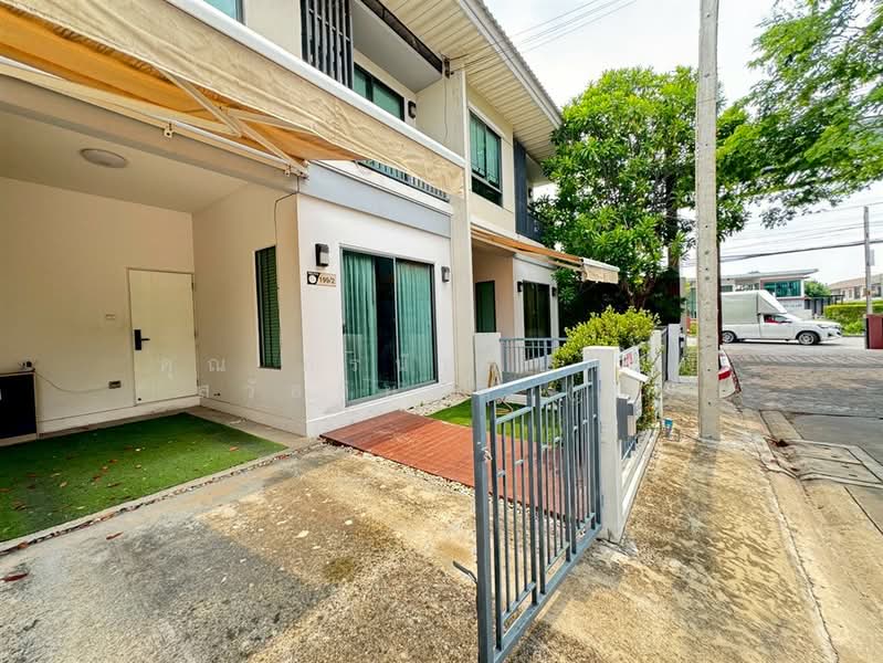 Modi Villa Chaiyaphruek, Nonthaburi, Yothathikan Road, Nonthaburi 2003, Bang Bua Thong, Nonthaburi, 3 Bedrooms, 94 sqm, Townhouse For Sale, by คุณ ภรนันท์ปภัษฬ์ สวัสดิยกุล (ปู), 500311958 - DDproperty.com